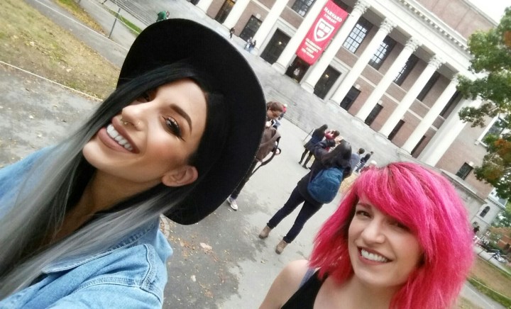 201510241475011962-01